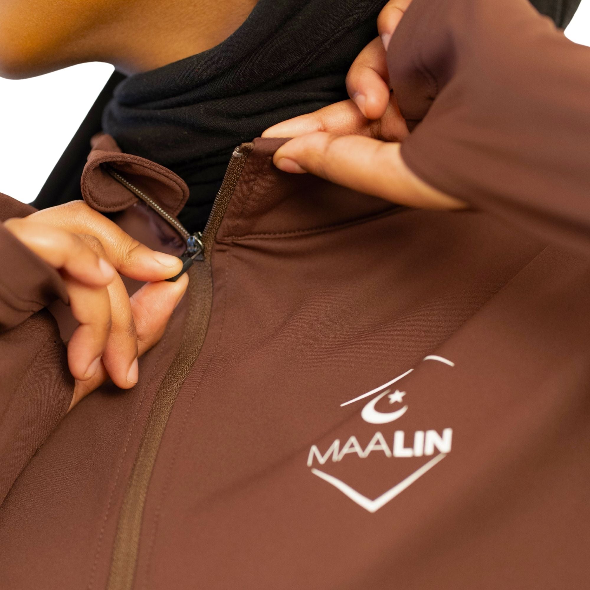 Core Zip Top - Brown – maalinactive